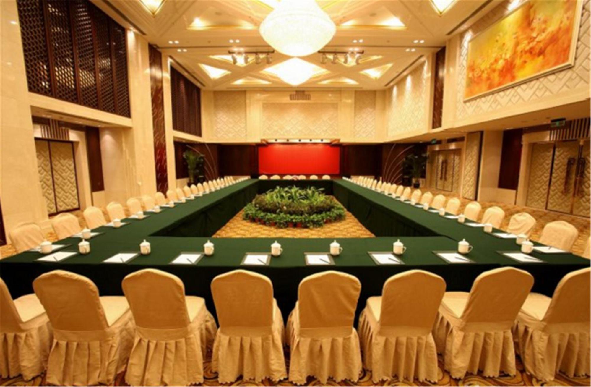 Ying Yuan Hotel Jiading Exteriör bild